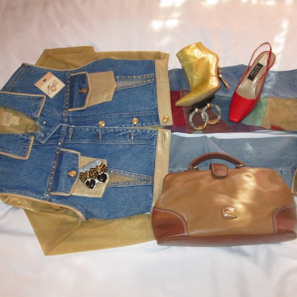 STUART WEITZMAN RED PATENT LEATHER SLING. (NWT) - Picture 15 of 15